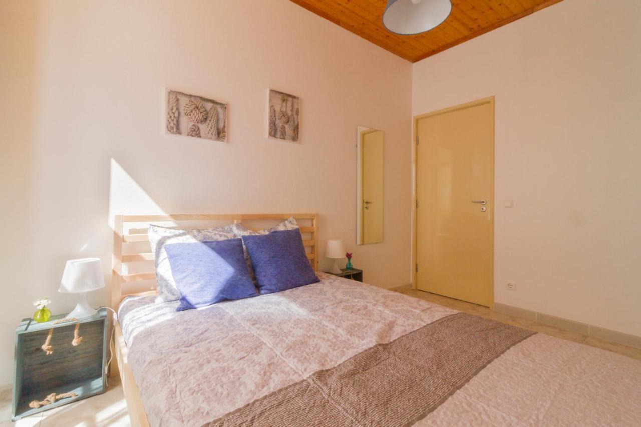 Casa Confortavel No Centro Da Cidade Figueira da Foz Kültér fotó